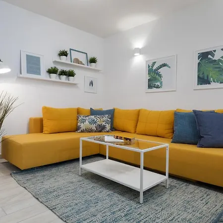 Holiday Apartments Split * ספליט