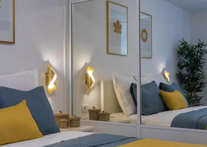 Holiday Apartments Split Сплит